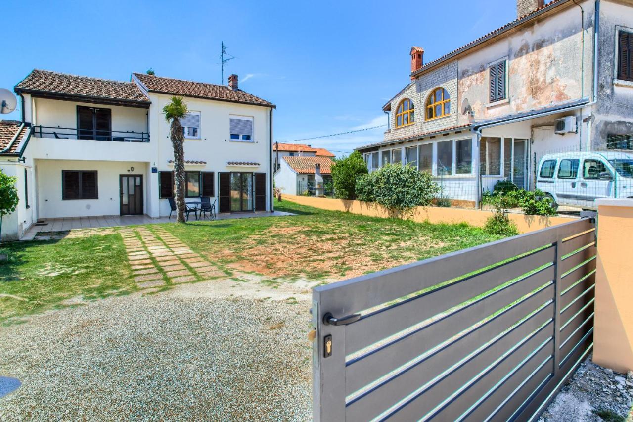 Villa Dante Medulin Buitenkant foto